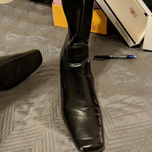 Black boots w/~2 inch heels - Picture 3 of 6